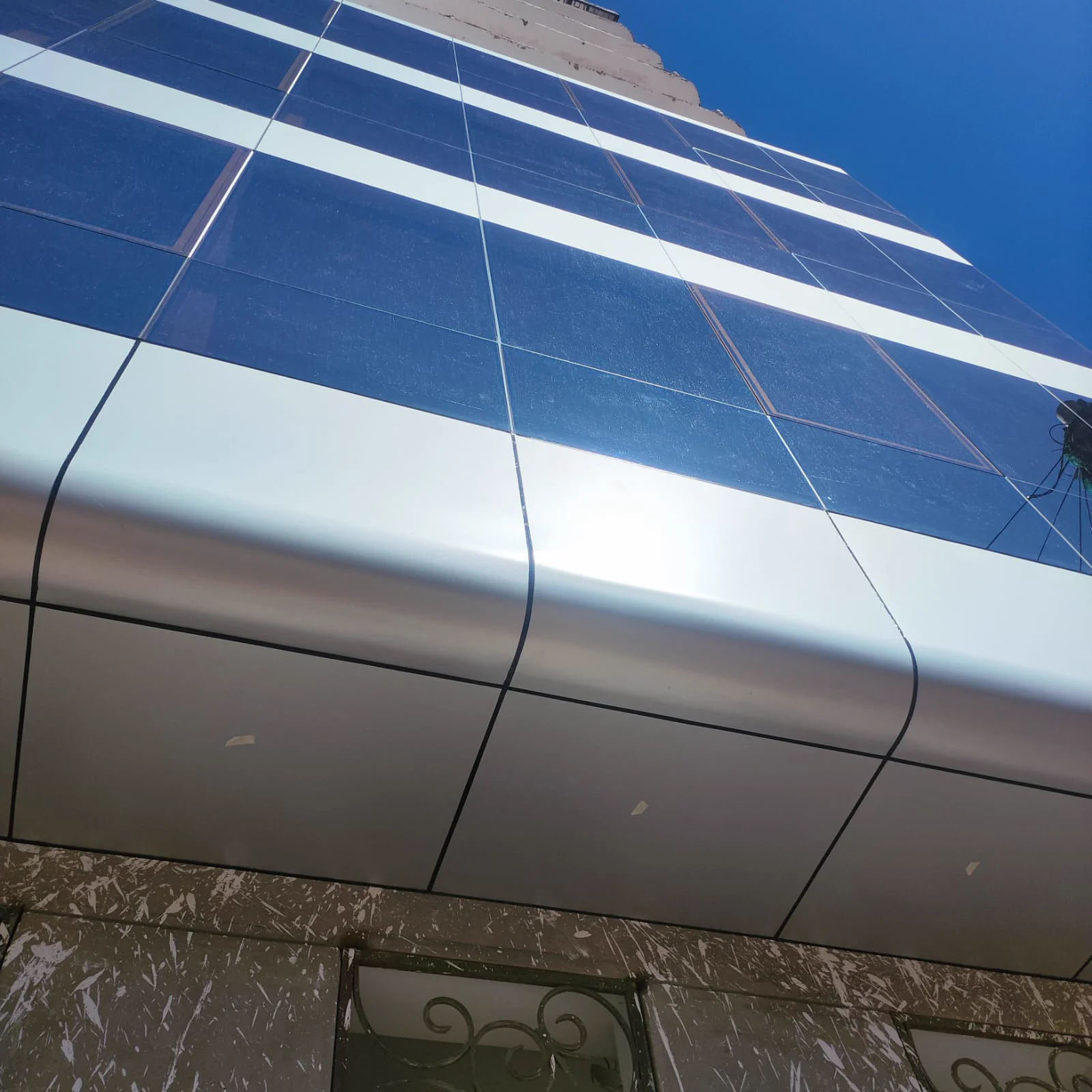 Proyecto realizado por Vidrio Aluminios del Sur